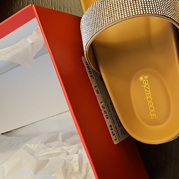 Brand new🆕️ size 8.5 embellished platform espadrilles - Picture 10 of 10